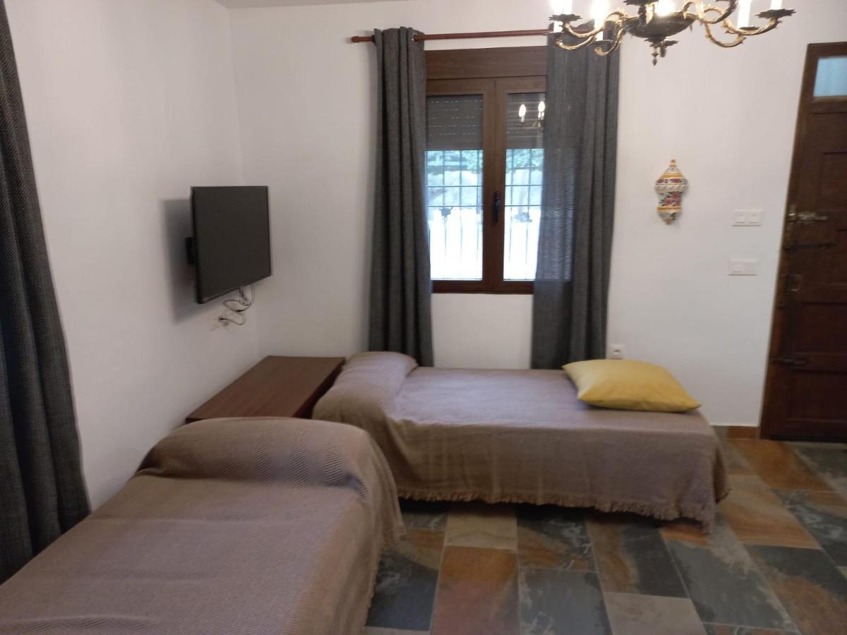 Senia Tomaset III Villa Onil Exterior photo