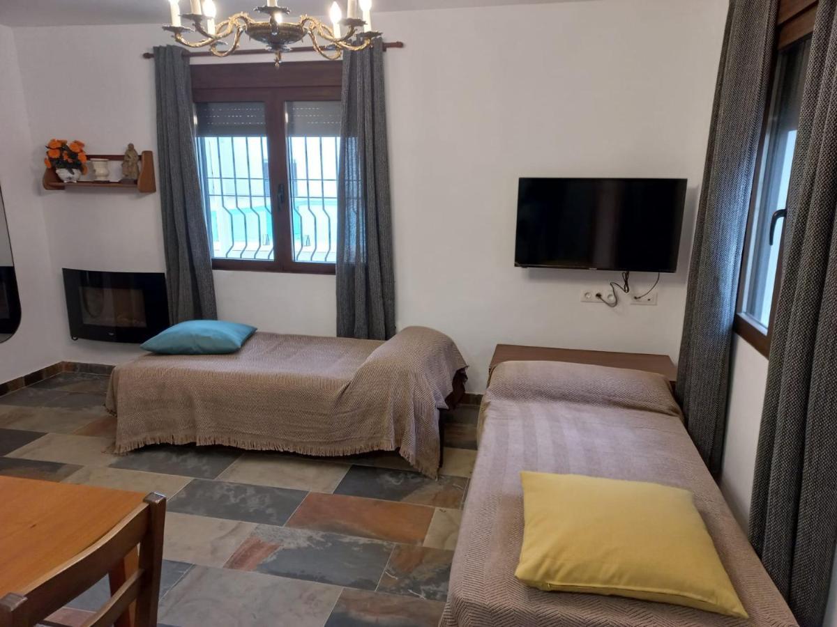 Senia Tomaset III Villa Onil Exterior photo